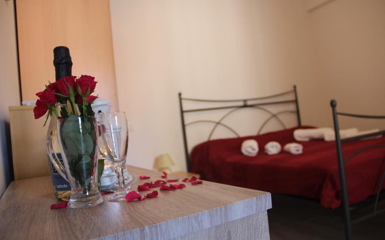 B&B Poggio Di Balestrino Bagian luar foto